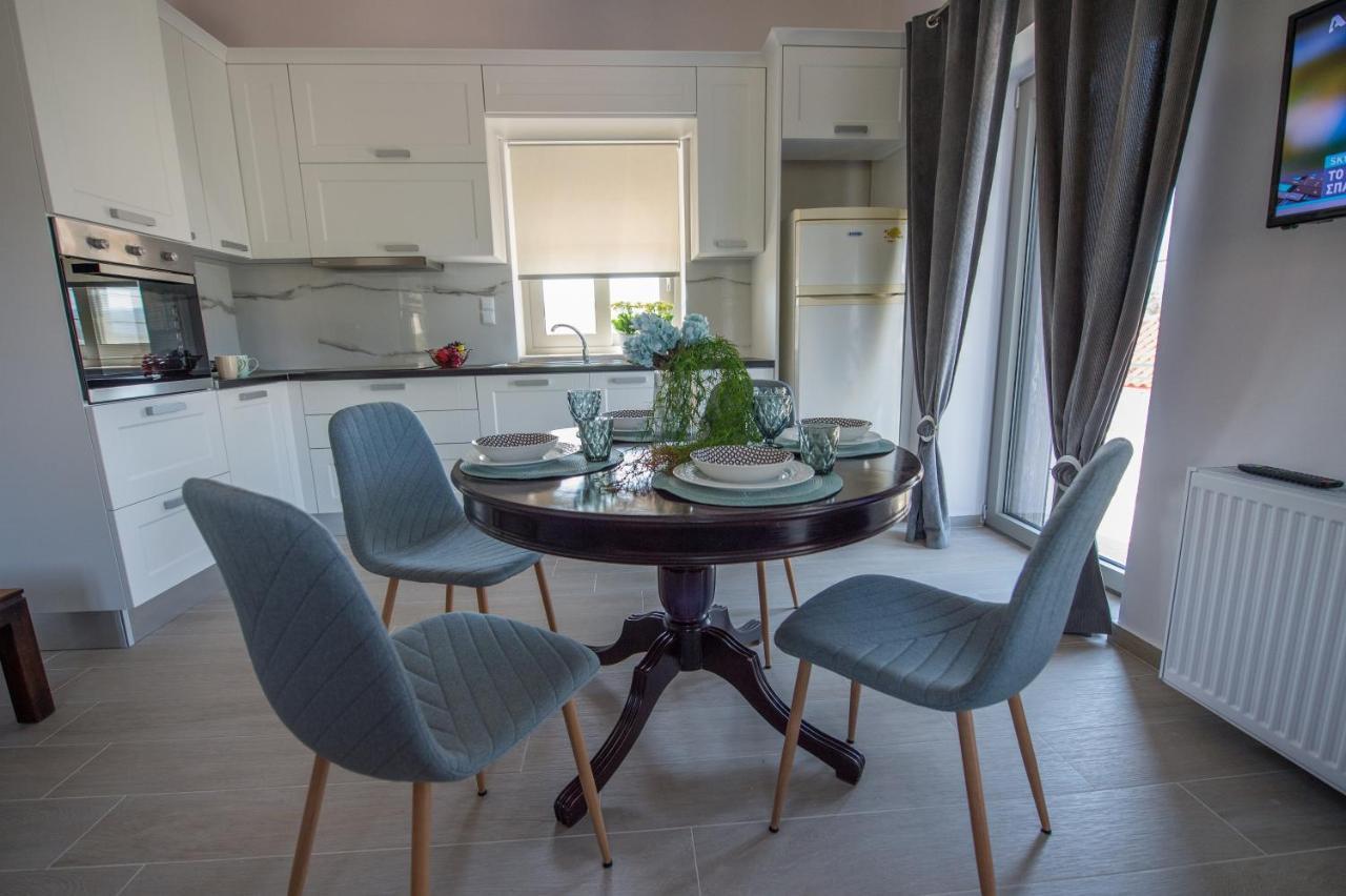 Fotini'S House Apartment Ligourio Bagian luar foto