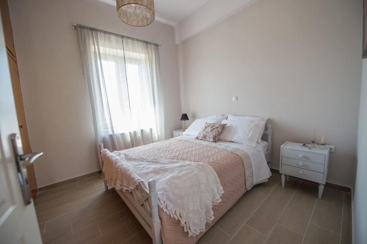 Fotini'S House Apartment Ligourio Bagian luar foto